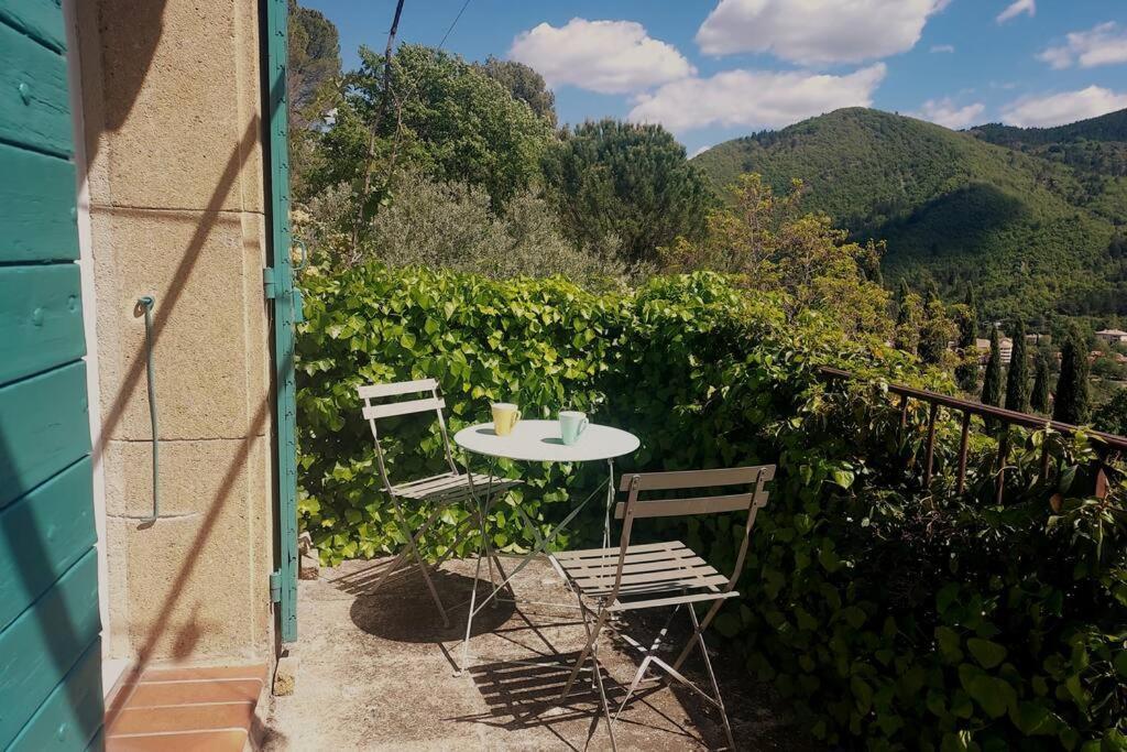 La Maison De Ninia Digne-les-Bains Bagian luar foto